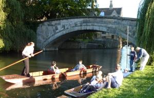 Aug 2022 Punting from Kings & BYO Picnic